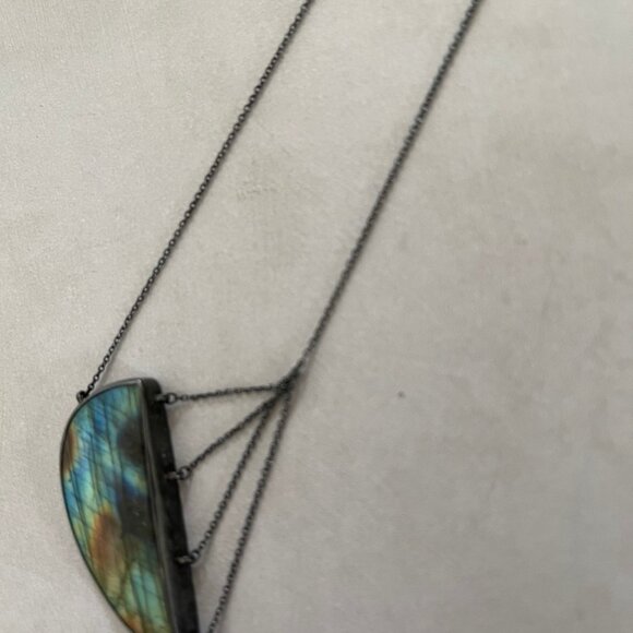 LAUREL'S BENCH Artisan Labradorite & Sterling Silver Suspension Necklace is NWOT - Picture 5 of 8